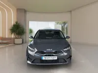 Gebraucht Kia Ceed Spirit 141 PS (103 kW) 2025 Grau Kleinwagen