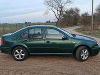 Gebraucht VW Bora 105 PS (77 kW) 2001 Grün Limousine