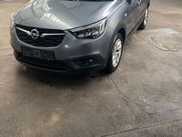 Gebraucht Opel Crossland Edition 131 PS (96 kW) 2017 Grau SUV