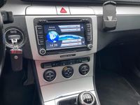 Gebraucht VW Passat 116 PS (85 kW) 2007 Silber Limousine