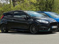 Gebraucht Ford Fiesta ST 209 PS (153 kW) 2015 Schwarz Kleinwagen