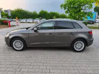 Gebraucht Audi A3 Ambiente 150 PS (110 kW) 2015 Grau Limousine