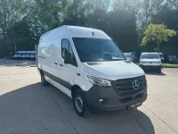 Gebraucht Mercedes Sprinter 170 PS (125 kW) 2024 Arktikweiss Van