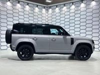 Neu Land Rover Defender 635 PS (467 kW) 2026 Grau SUV