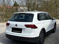 Gebraucht VW Tiguan 130 PS (95 kW) 2020 Weiß SUV