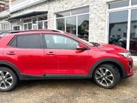 Gebraucht Kia Stonic Vision 120 PS (88 kW) 2018 Rot SUV