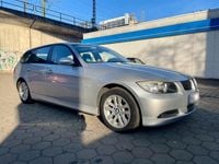 Gebraucht BMW 320 177 PS (130 kW) 2008 Silber Kombi