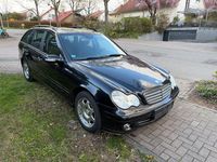Gebraucht Mercedes C220 150 PS (110 kW) 2007 Schwarz Kombi