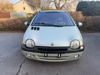 Gebraucht Renault Twingo Initiale Paris 60 PS (44 kW) 2000 Gold Kleinwagen