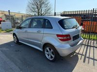 Gebraucht Mercedes B170 116 PS (85 kW) 2008 Silber Van / Kleinbus