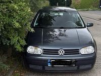 Gebraucht VW Golf IV 105 PS (77 kW) 2002 Grau Kleinwagen
