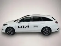 Gebraucht Kia Ceed Sportswagon Platinum 140 PS (102 kW) 2025 Manufacturer Kombi