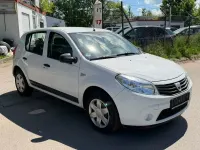 Gebraucht Dacia Sandero 75 PS (55 kW) 2009 Weiß Limousine