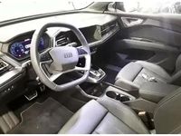 Gebraucht Audi Q4 e-tron Ambiente 250 kW (340 PS) 2024 Navarrablau metallic SUV