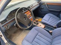 Gebraucht Mercedes 200 109 PS (80 kW) 1985 Limousine