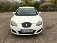 Usata Seat Leon 105 CV (77 kW) 2011 Bianco Utilitaria