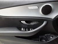 Gebraucht Mercedes E220 200 PS (147 kW) 2022 Schwarz Limousine