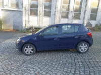 Gebraucht Dacia Sandero 74 PS (54 kW) 2013 Blau Kleinwagen
