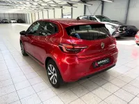 Gebraucht Renault Clio V Equilibre 91 PS (66 kW) 2023 Rot Limousine