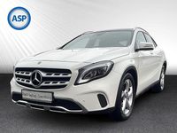 Gebraucht Mercedes GLA180 Urban 122 PS (89 kW) 2020 Weiß SUV