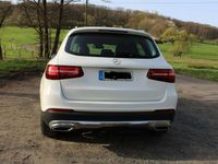 gebraucht Mercedes GLC220 d 4Matic 9G-TRONIC