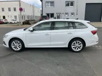 Gebraucht Skoda Octavia Ambition 116 PS (85 kW) 2022 Weiß Kombi