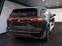 Gebraucht VW Tayron Elegance 150 PS (110 kW) 2025 Grau SUV
