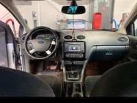 Gebraucht Ford Focus 101 PS (74 kW) 2006 Silber Kombi
