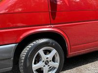 Gebraucht VW Caravelle 116 PS (85 kW) 1995 Rot Van