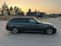 Gebraucht BMW 325 218 PS (160 kW) 2009 Andere farben Kombi