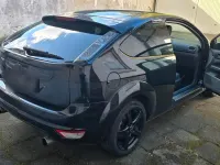 Second-hand Ford Focus 100 CP (73 kW) 2010 Negru Coupe