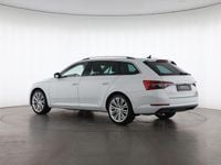 Gebraucht Skoda Superb Style 200 PS (147 kW) 2023 Moon weiss Kombi