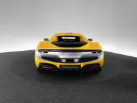 Gebraucht Ferrari 296 829 PS (609 kW) 2023 Giallo triplo strato Coupé