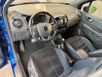 Używany Renault Captur Version S 150 KM (110 kW) 2019 Niebieski SUV