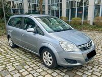 Gebraucht Opel Zafira 116 PS (85 kW) 2008 Grau Van / Kleinbus