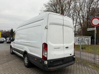 Gebraucht Ford Transit Trend 131 PS (96 kW) 2020 Weiß Van / Kleinbus