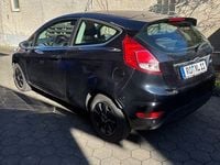 Gebraucht Ford Fiesta Titanium 101 PS (74 kW) 2015 Schwarz Kleinwagen