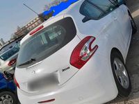 Gebraucht Peugeot 208 68 PS (50 kW) 2012 Weiß Kleinwagen