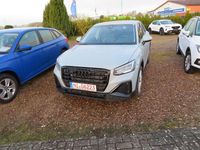 Neu Audi Q2 S-Line 150 PS (110 kW) 2025 Grau SUV