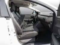 Neu Dacia Sandero Essentiel 122 PS (89 kW) 2026 Arktisweiß SUV
