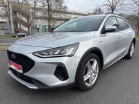 Gebraucht Ford Focus Active X 120 PS (88 kW) 2022 Silber Limousine