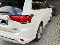 gebraucht Mitsubishi Outlander P-HEV 2.4 4WD Intro