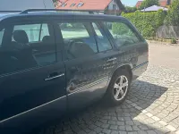 Gebraucht Mercedes E280 193 PS (141 kW) 1995 Schwarz Kombi