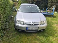 Gebraucht VW Bora 102 PS (75 kW) 2004 Silber Limousine