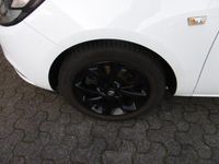 Gebraucht Opel Corsa Color Edition 116 PS (85 kW) 2016 Weiß Kleinwagen