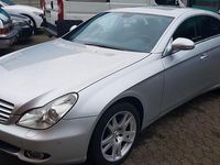 Gebraucht Mercedes CLS500 306 PS (225 kW) 2004 Silber Limousine
