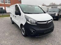 Gebraucht Opel Vivaro 95 PS (69 kW) 2017 Weiß Van / Kleinbus