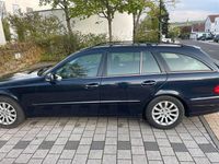Second-hand Mercedes E220 170 CP (125 kW) 2009 Andere farben Break