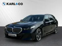Gebraucht BMW 520 M Sport 196 PS (144 kW) 2025 Schwarz Kombi