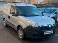 Gebraucht Opel Combo 90 PS (66 kW) 2016 Silber Van / Kleinbus